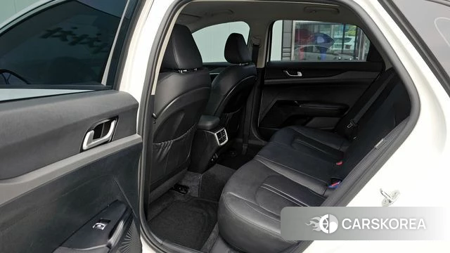 Kia K5 3rd generation 2023 Белый из Кореи, фото 3