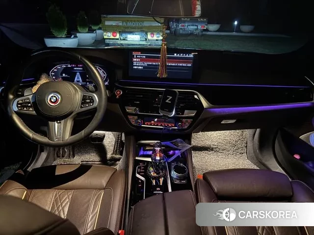 BMW 5 Series (G30) 2021 Серый из Кореи, фото 3