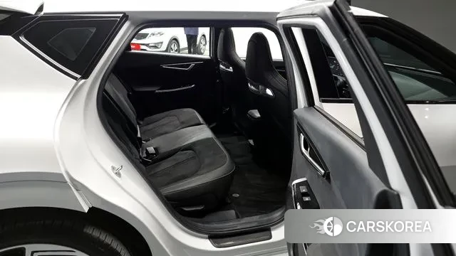 Kia EV6 2023 Белый из Кореи, фото 3