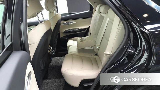 Genesis GV70 2024 Черный из Кореи, фото 3