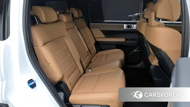 Hyundai Santa Fe (MX5) 2023 Белый из Кореи, фото 3