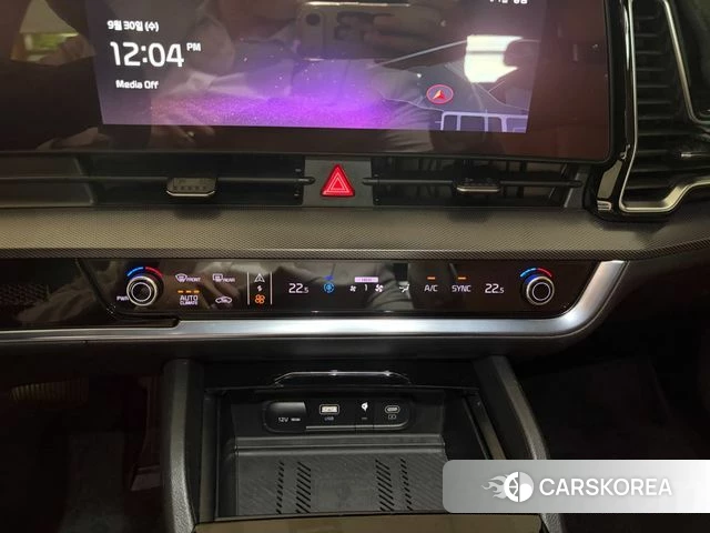Kia Sportage 5th Generation 2022 Белый из Кореи, фото 3