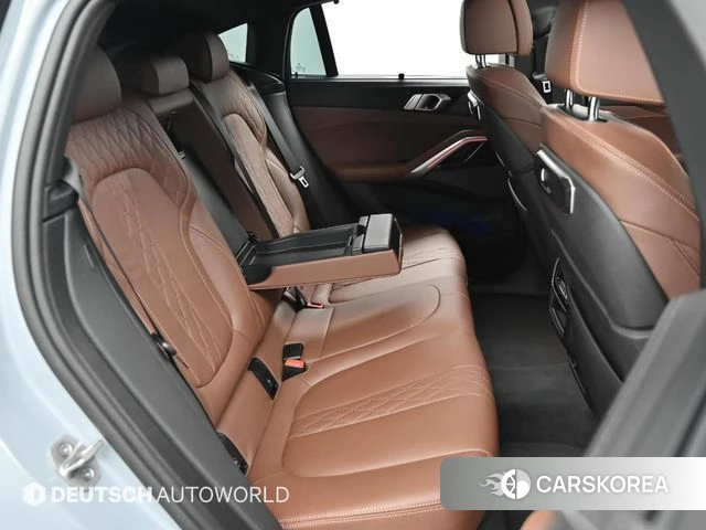 BMW X6 (G06) 2024 Небесно-голубой из Кореи, фото 3