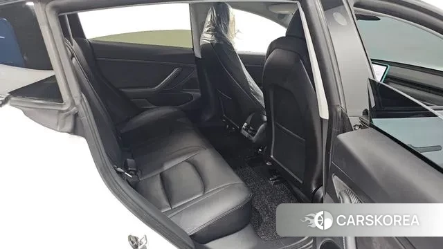 Tesla Model 3 2020 Белый из Кореи, фото 3