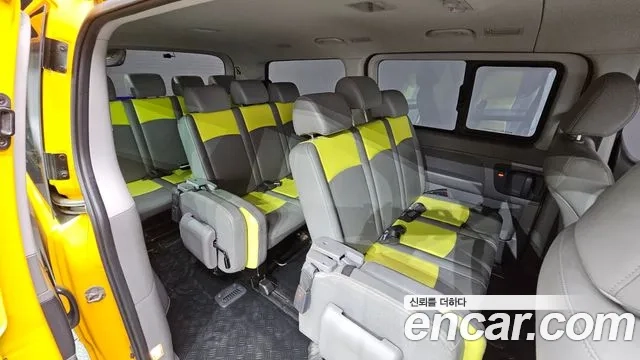 Hyundai The New Grand Starex 2018 Желтый из Кореи, фото 3