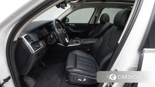 BMW X5 (G05) 2022 Белый из Кореи, фото 3