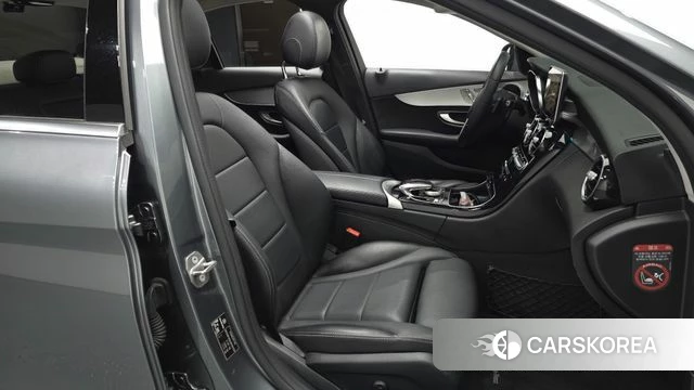 Mercedes-Benz C-Class W205 2018 Серый из Кореи, фото 3