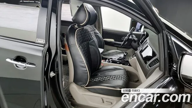 Kia All New Carnival 2018 Черный из Кореи, фото 3