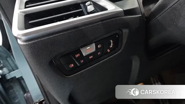 BMW 4 Series (G22) 2025 Небесно-голубой из Кореи, фото 3