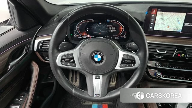 BMW 5 Series (G30) 2020 Белый из Кореи, фото 3