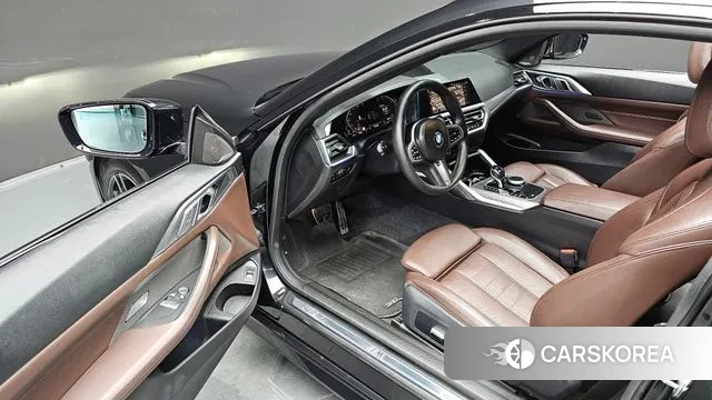 BMW 4 Series (G22) 2021 Черный из Кореи, фото 3