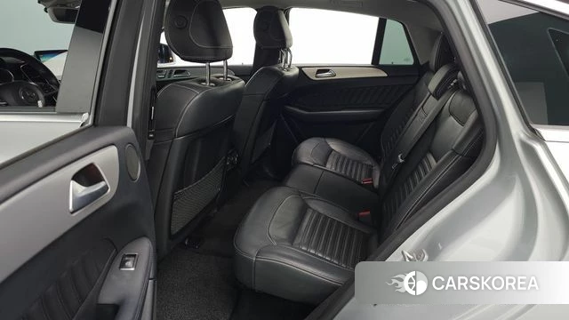 Mercedes-Benz GLE - Class W166 2018 Серебристо-серый из Кореи, фото 3