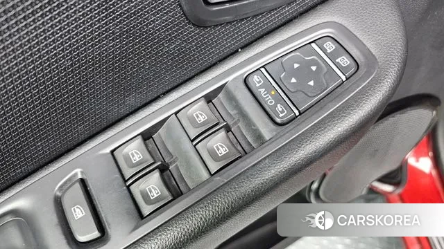 Renault Korea (Samsung) Clio 2019 Красный из Кореи, фото 3