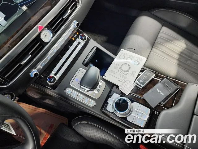 Genesis G90 id 2652600 из Кореи 3