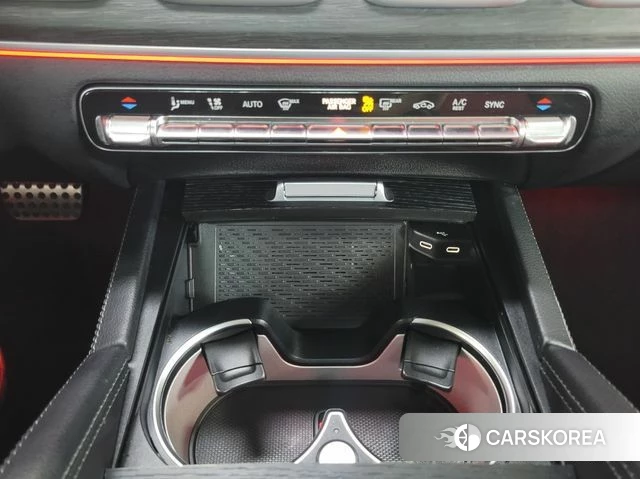 Mercedes-Benz GLE-Class W167 2024 Белый из Кореи, фото 3