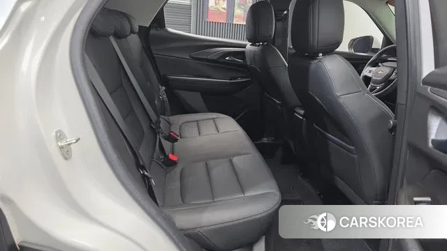 Chevrolet (GM Daewoo) Trailblazer 2021 Белый из Кореи, фото 3