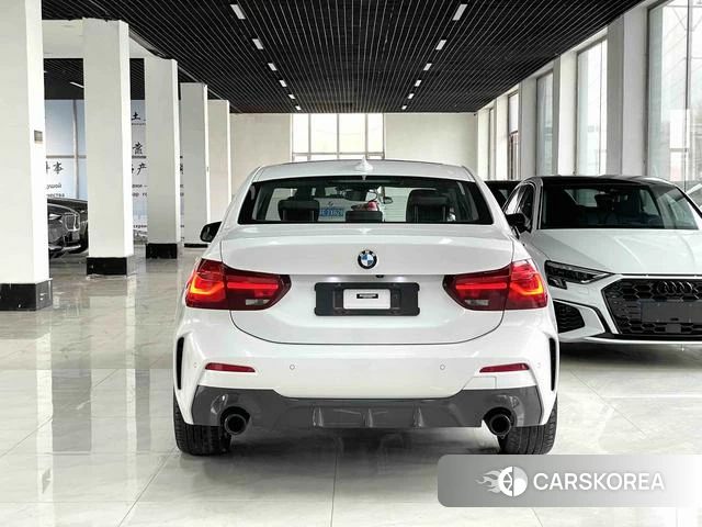 BMW 1 series 2023 Белый из Китая, фото 3