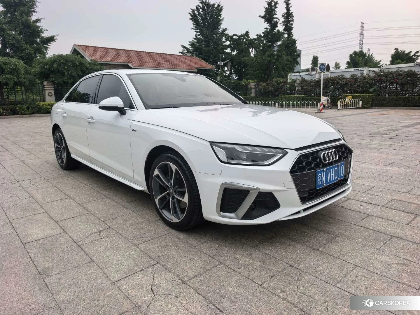 Audi A4L 2020 Белый из Китая, фото 3