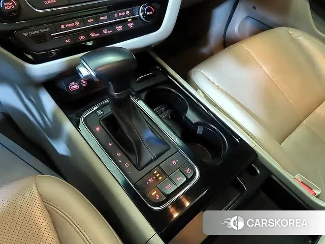 Kia All New Carnival 2018 Белый из Кореи, фото 3