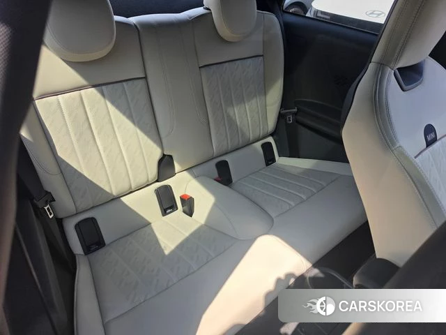 Mini Cooper S 4th Generation 2025 Красный из Кореи, фото 3