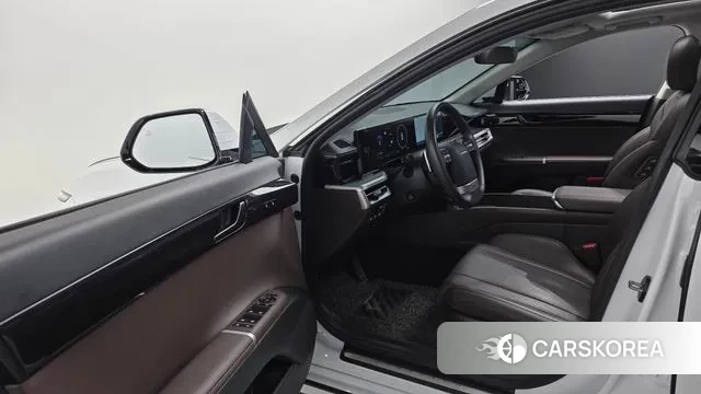 Hyundai Grandeur Hybrid (GN7) 2023 Белый из Кореи, фото 3