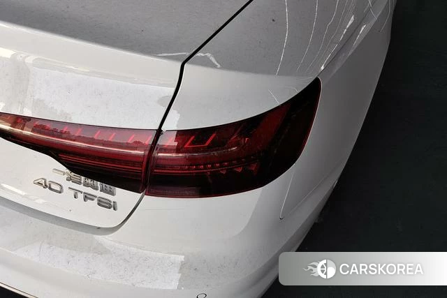 Audi A4L 2021 Белый из Китая, фото 3