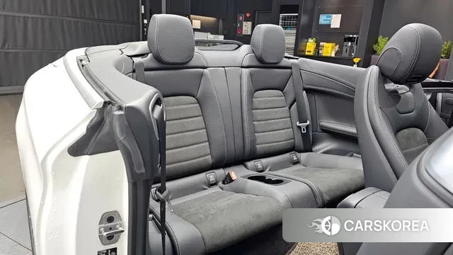 Mercedes-Benz C-Class W205 2023 Белый из Кореи, фото 3