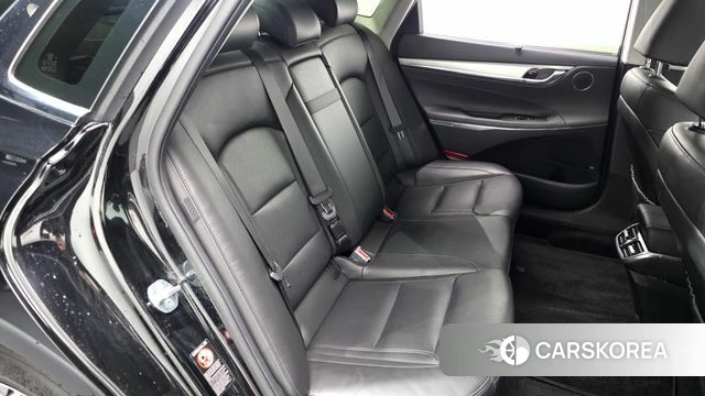 Hyundai The New Grandeur IG Hybrid 2022 Черный из Кореи, фото 3