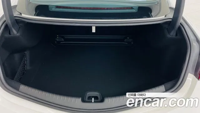 Mercedes-Benz CLE-Class C236 2024 Белый из Кореи, фото 3