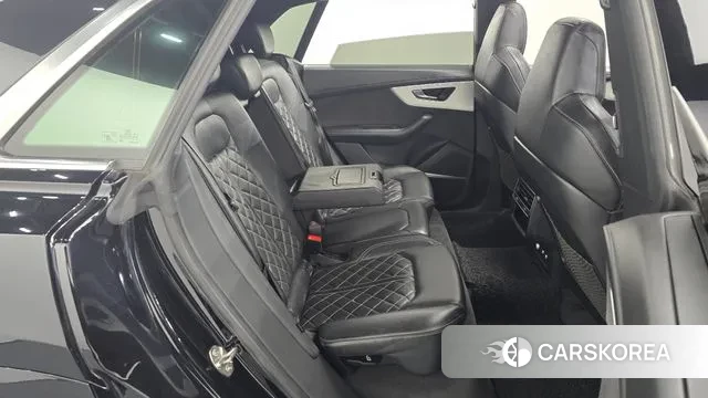 Audi Q8 (4M) 2020 Черный из Кореи, фото 3