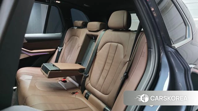 BMW X5 (G05) 2021 Серебристо-серый из Кореи, фото 3