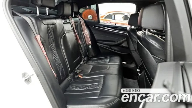 BMW 5 Series (G30) 2022 Белый из Кореи, фото 3