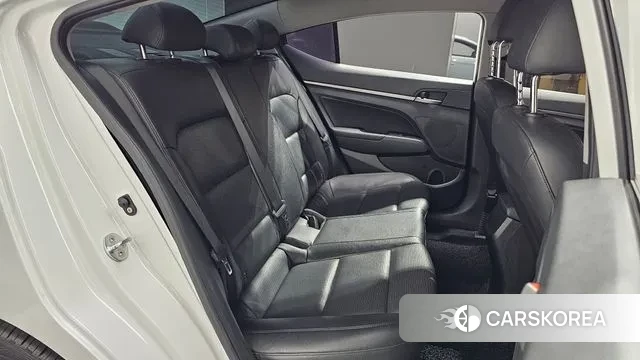 Hyundai Avante AD 2018 Белый из Кореи, фото 3