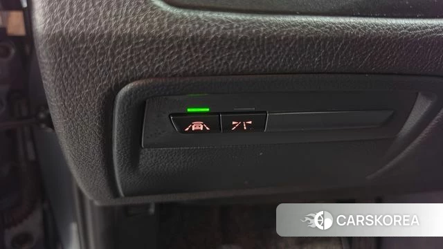 BMW 3 Series (F30) 2018 Серый из Кореи, фото 3
