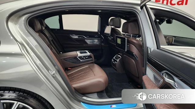 BMW 7 Series (G11) 2022 Серый из Кореи, фото 3