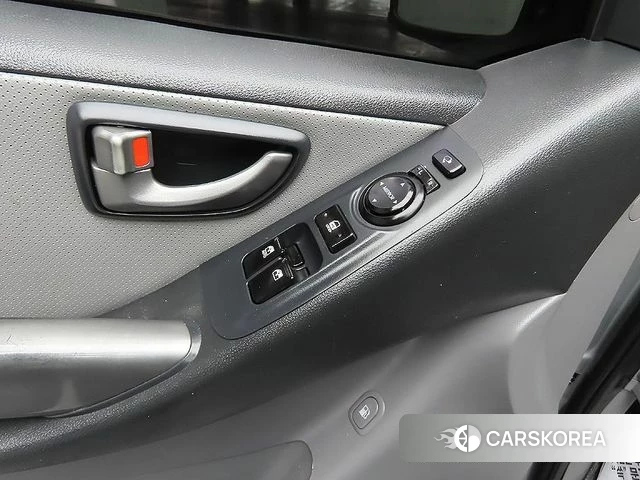 Hyundai The New Grand Starex 2018 Серебристо-серый из Кореи, фото 3