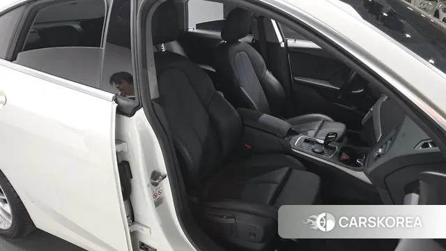 BMW 2 Series Gran Coupe (F44) 2021 Белый из Кореи, фото 3