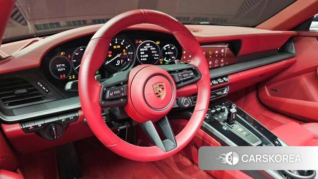 Porsche 911(992) 2024 Черный из Кореи, фото 3