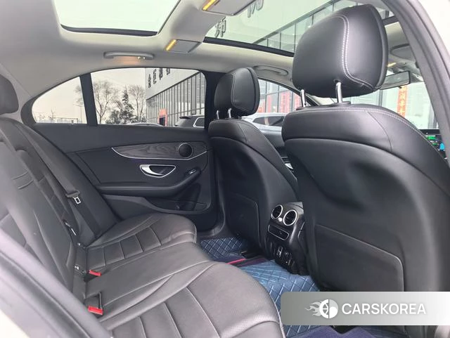 Mercedes-Benz Class C 2021 Белый из Китая, фото 3