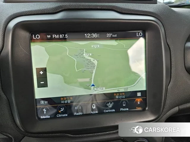 Jeep Renegade 2018 Небесно-голубой из Кореи, фото 3