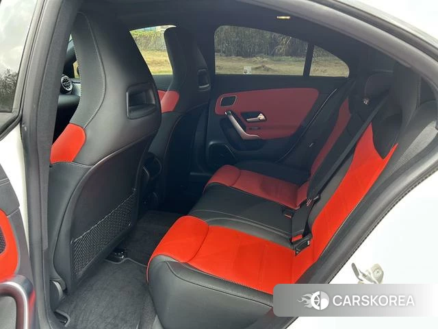 Mercedes-Benz CLA AMG 2025 Белый из Китая, фото 3