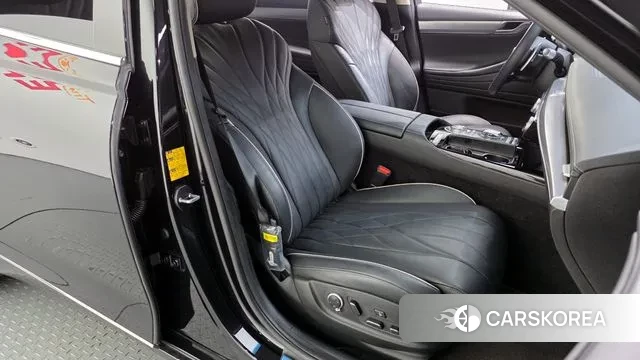 Genesis G80 (RG3) 2023 Черный из Кореи, фото 3