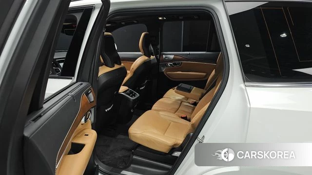 Volvo XC90 second Generation 2019 Белый из Кореи, фото 3