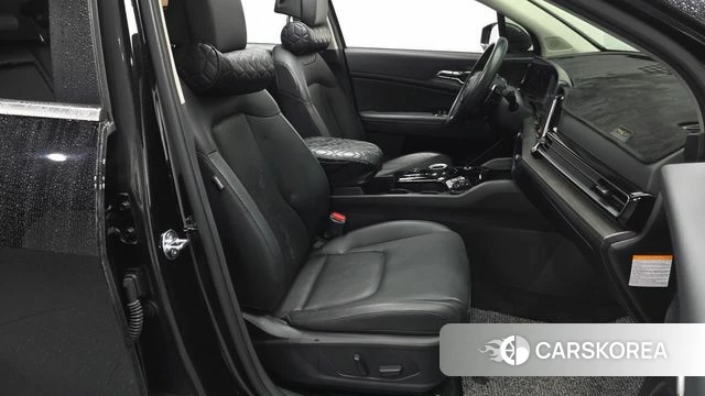 Kia Sportage 5th Generation Hybrid 2023 Черный из Кореи, фото 3