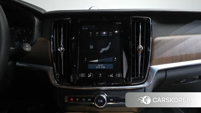 Volvo V90 Cross-Country 2020 Черный из Кореи, фото 3