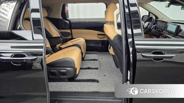 Kia Carnival 4th generation 2022 Черный из Кореи, фото 3