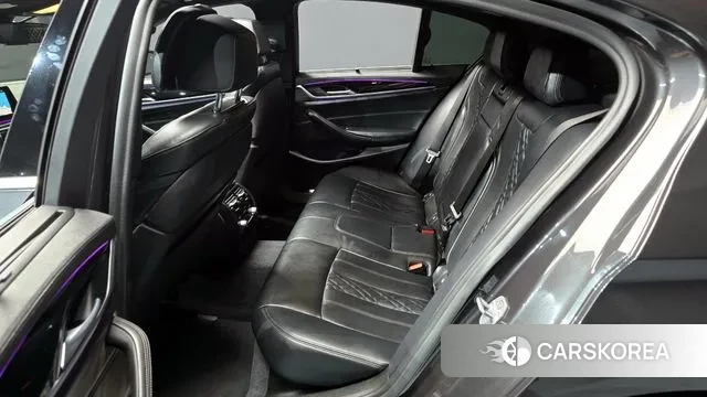 BMW 5 Series (G30) 2019 Серый из Кореи, фото 3