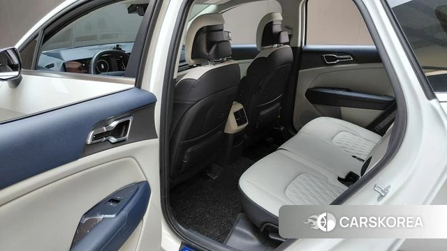 Kia The New Sportage 5th Generation 2025 Белый из Кореи, фото 3
