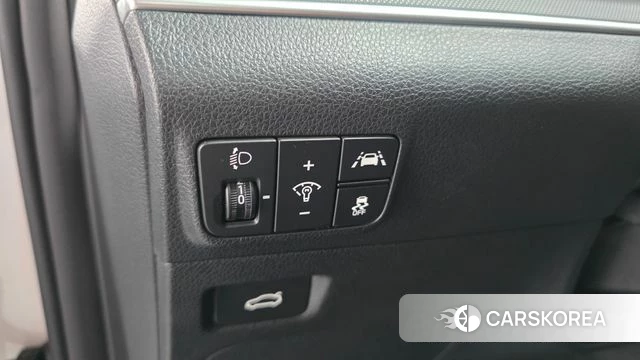 Kia K5 3rd generation 2023 Белый из Кореи, фото 3