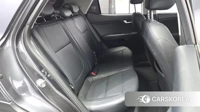 Kia Stonic 2018 Серый из Кореи, фото 3